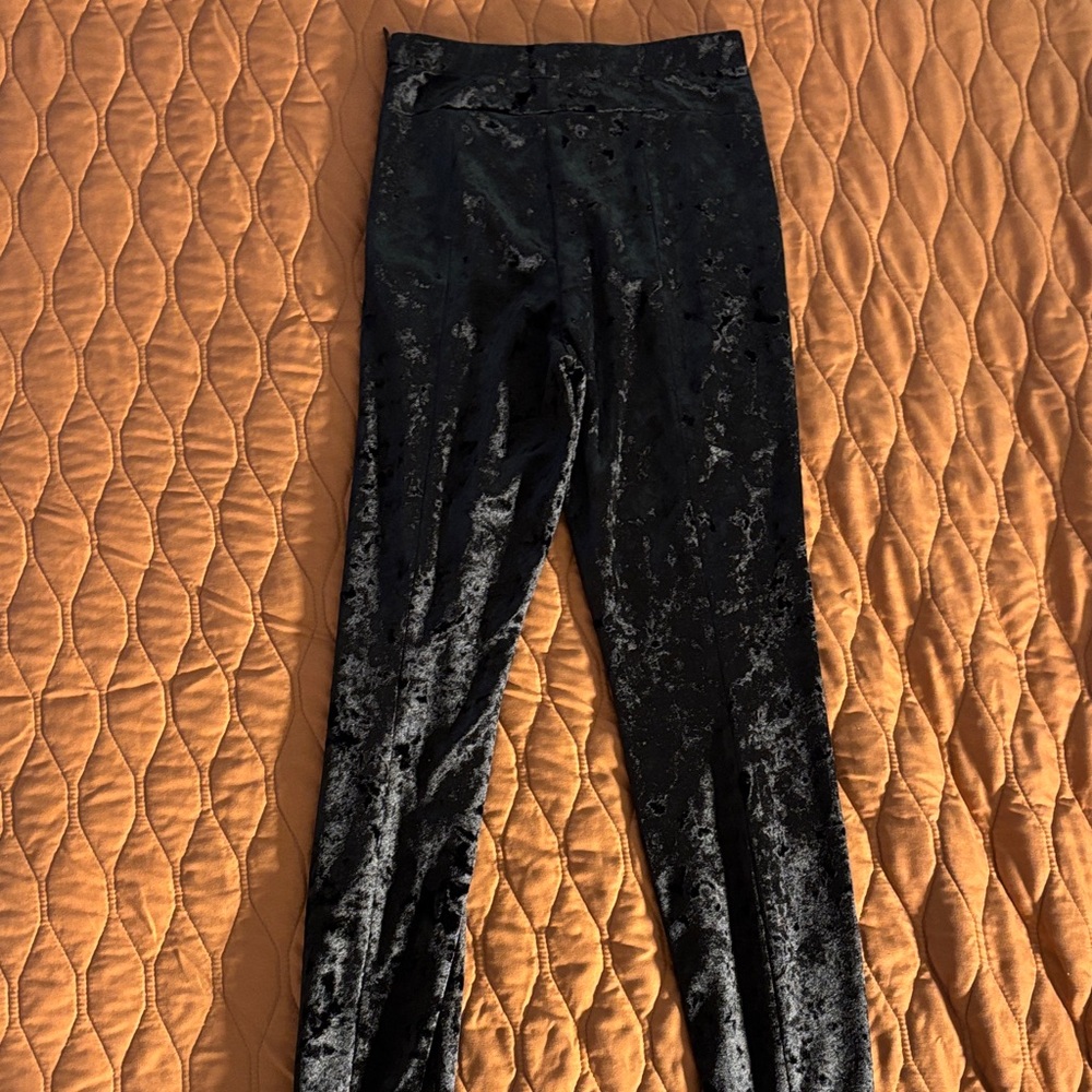 Good American Black Velvet Trousers - Picture 3 of 4